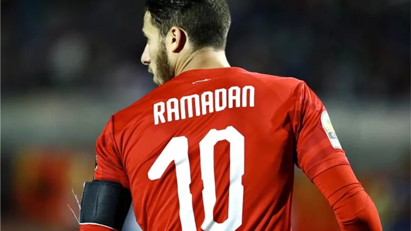 ماذا قال احمد صلاح حسنى عن رمضان صبحى؟