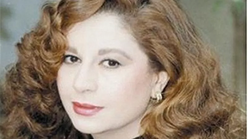 سمية الالفى تكشف أسرار عن علاقتها بحفيدتها لينا