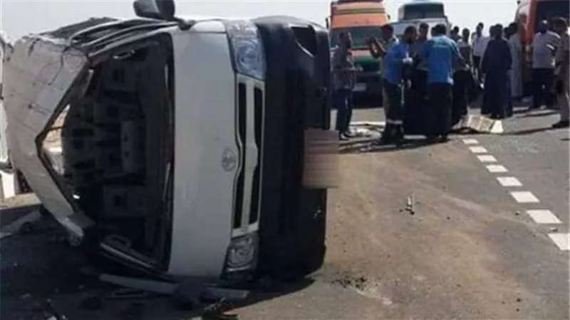بالاسماء.. إصابة 4 طالبات جامعيات فى تصادم سيارة بسوهاج