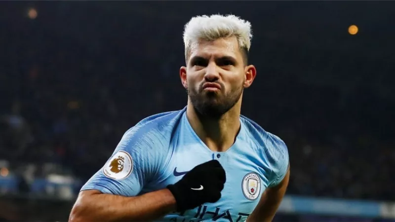 اجويرو يصدم جماهير مانشستر سيتى وجوارديولا
