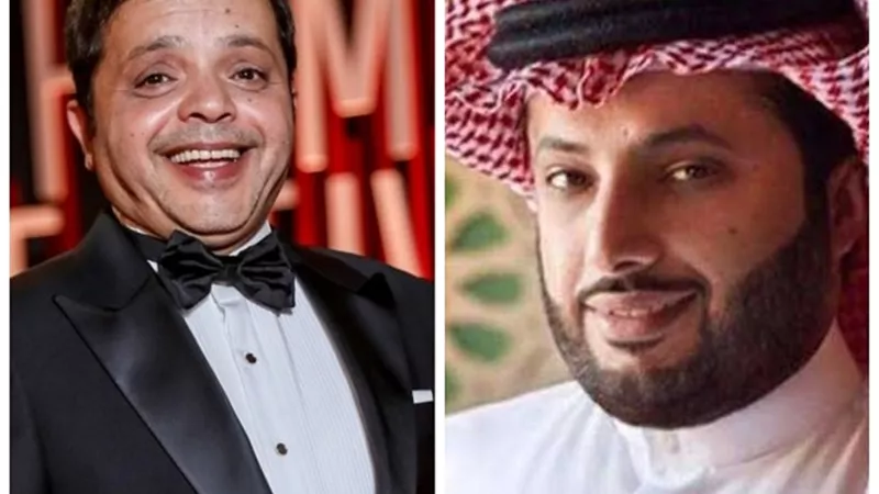 هنيدى يهنئ تركى آل الشيخ بعد فوز الهلال السعودى..