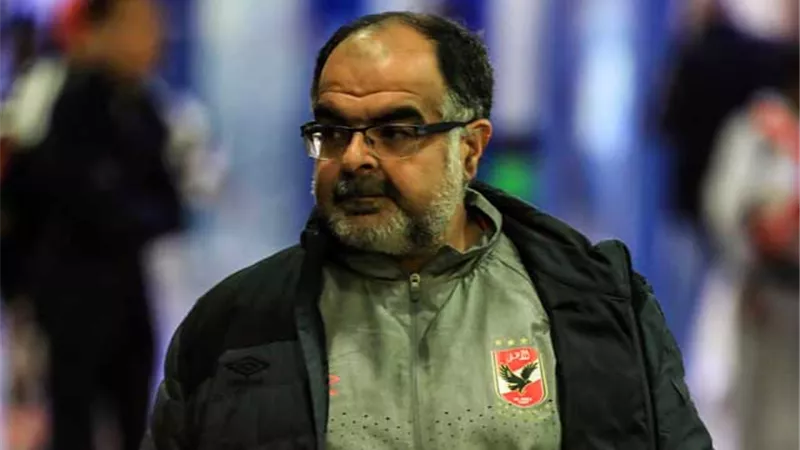 طبيب الأهلي يطمئن الجماهير على حالة ثنائى الفريق