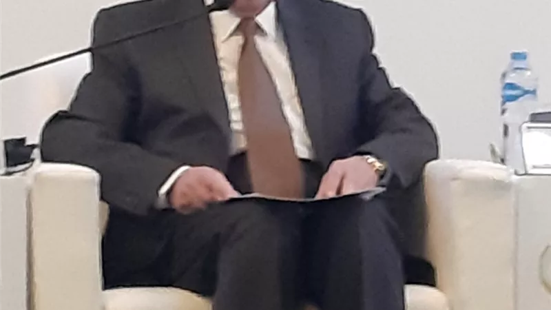 د.محمد شاكر : تطوير البنية التحتية يحقق التكامل الاقليمي والقاري ونمو الاقتصاديات الافريقية
