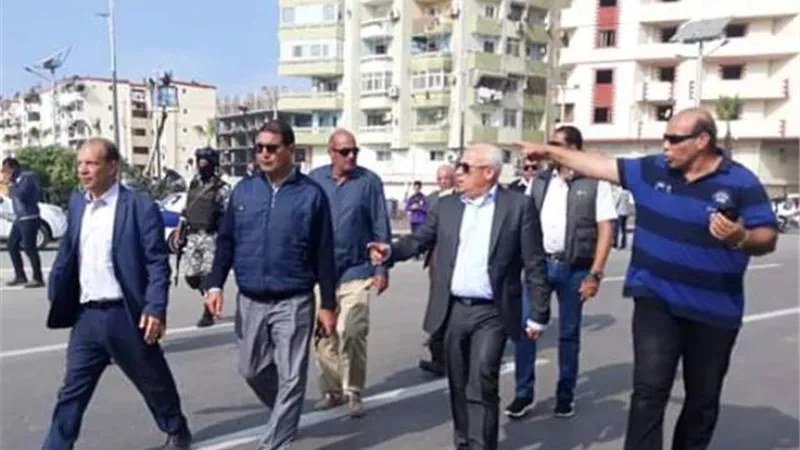 محافظ بورسعيد يتفقد أعمال تجميل مدخل بورسعيد ورفع كفاءة عدد من المناطق بالصور