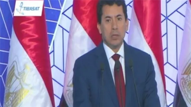 الدكتور اشرف صبحي يكشف تفاصيل الصالة المغطاة بالعريش ويؤكد : مصممة على أعلى مستوى