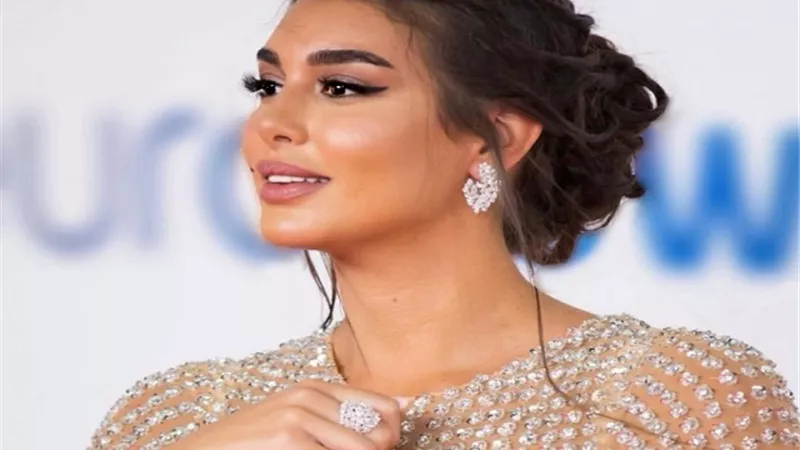 إطلالة ياسمين صبرى فى 
