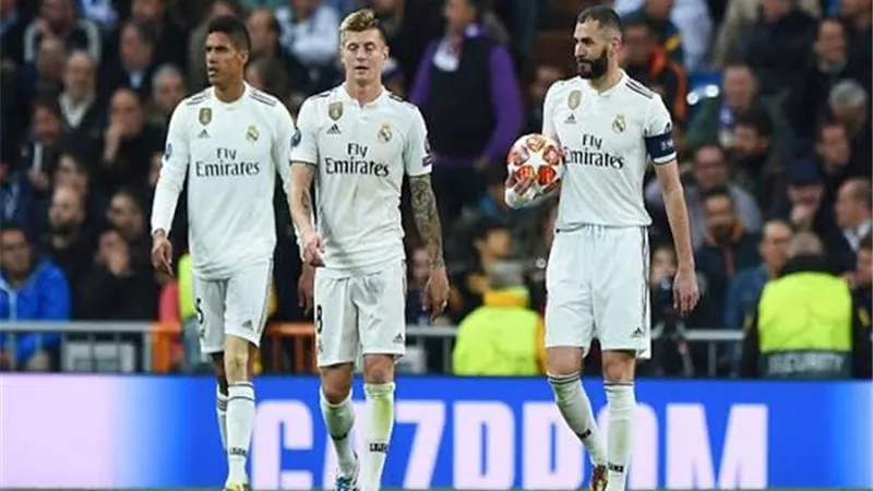 تغييرات مفاجئة في تشكيل ريال مدريد لمواجهة باريس سان جيرمان