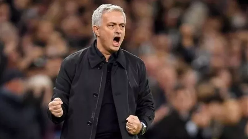 بالفيديو.. توتنهام يتأهل لدور الـ16 بريمونتادا رائعة أمام أولمبياكوس