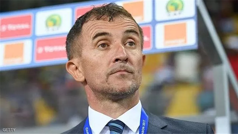 ميتشو يعلن قائمة الزمالك المتوجهة للكونغو استعدادا لمازيمبي