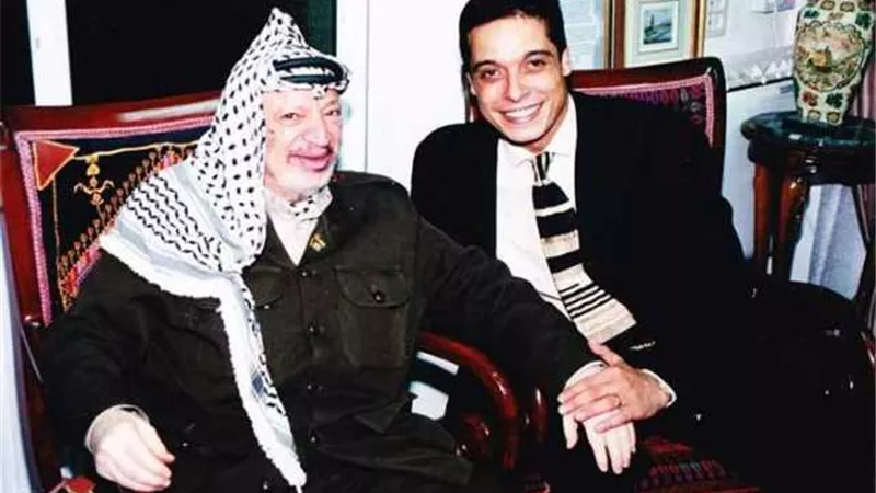صور من أرشيف عامر منيب في ذكرى وفاته
