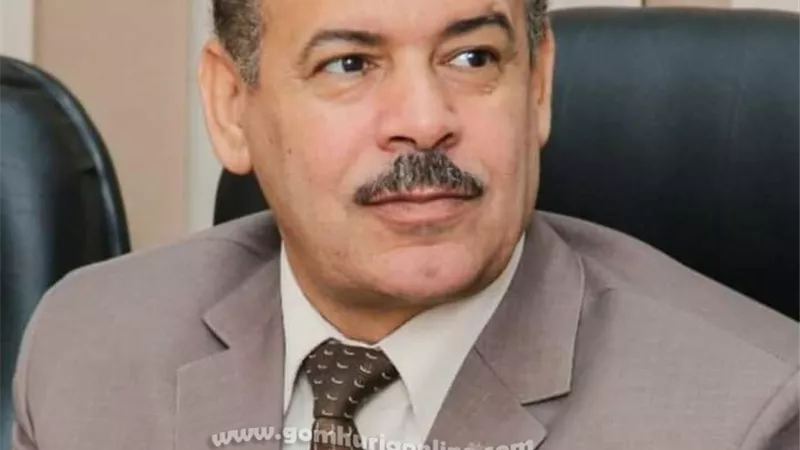 رئيس جامعة الوادي الجديد يعتمد اكبر عدد من الترقيات الادارية في تاريخ الجامعة