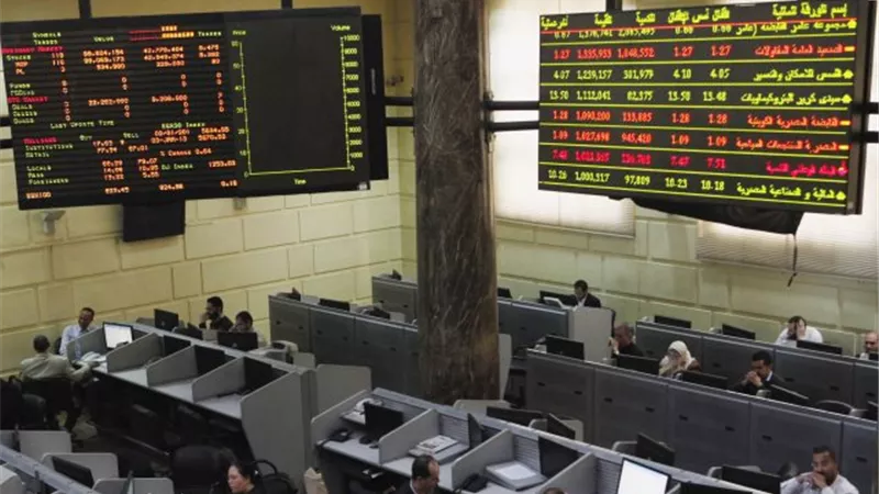 البورصة تخسر 1.3 مليار جنيه