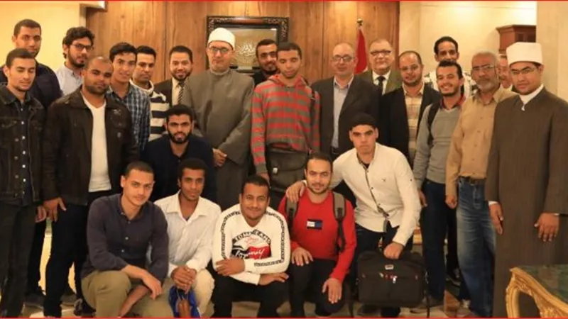 أمين 