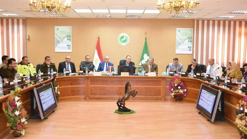 تنفيذي الشرقية يُهنيء غراب بتجديد ثقة القيادة السياسية بإستمراره محافظا للإقليم