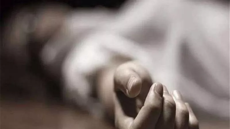 بسن 8 سنوات وتراسل رجلاً يطلب منها صوراً اباحية ..والنتيجة انتحار