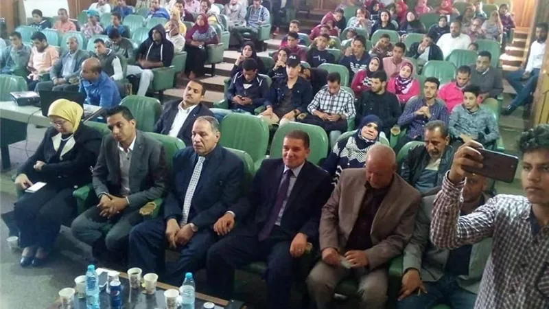 إنجازات رئيسنا بعيون شبابنا