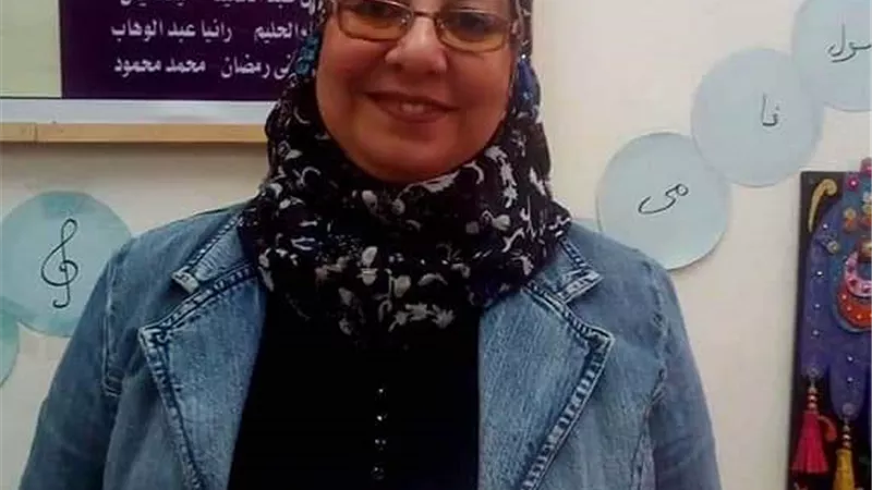 التعليم تُكرم موجه عام التربية الموسيقية بالقليوبية