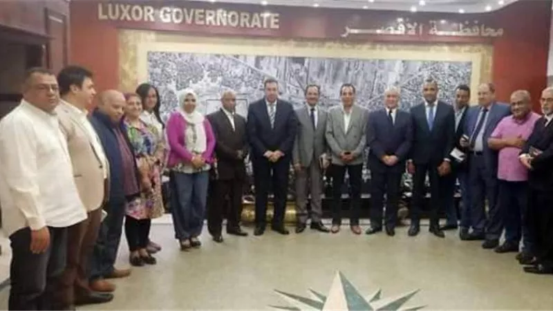 محافظ الأقصر يشيد بدورة نقابة الصحفيين التدريبية ..صور