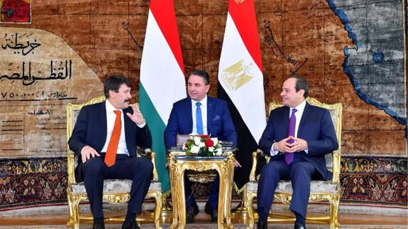 الرئيسان المصري والمجري يستعرضان عددا من الملفات الإقليمية على رأسها الارهاب ومكافحة الهجرة غير الشرعية