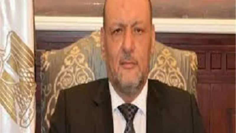 رئيس 