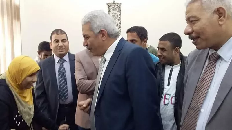 نائب رئيس جامعة الأزهر يتفقد مركز المكفوفيين بكلية أصول الدين بأسيوط