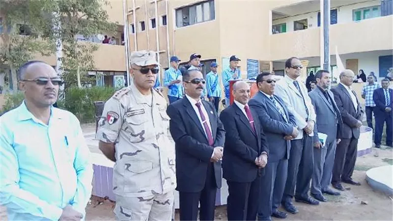 المدارس الثانوية في الداخلة تكرم أبطال الوادي الجديد ..صور