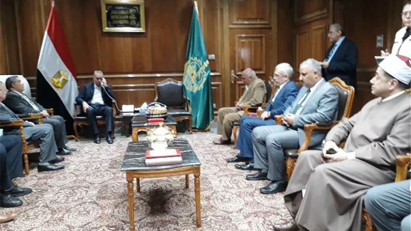 محافظ القليوبية الجديد: وقف توصيل المرافق باى طريقة فى المبانى المخالفة