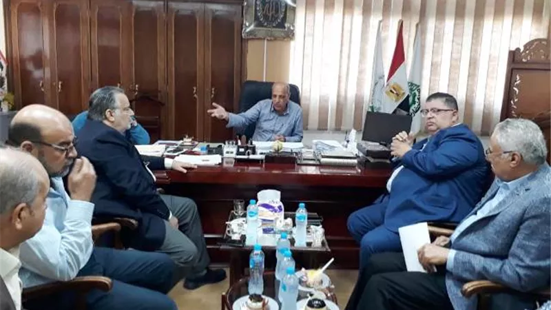 تفاصيل اجتماع رئيس جهاز دمياط الجديدة وأعضاء جمعية المستثمرين.. بالصور