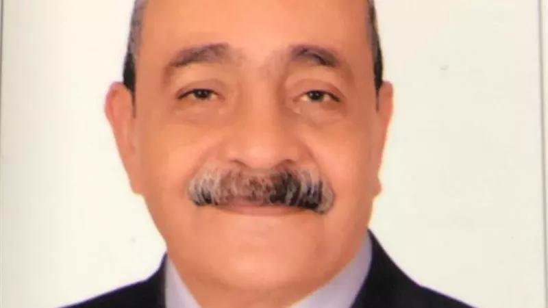 محافظ الاسماعيلية الجديد 