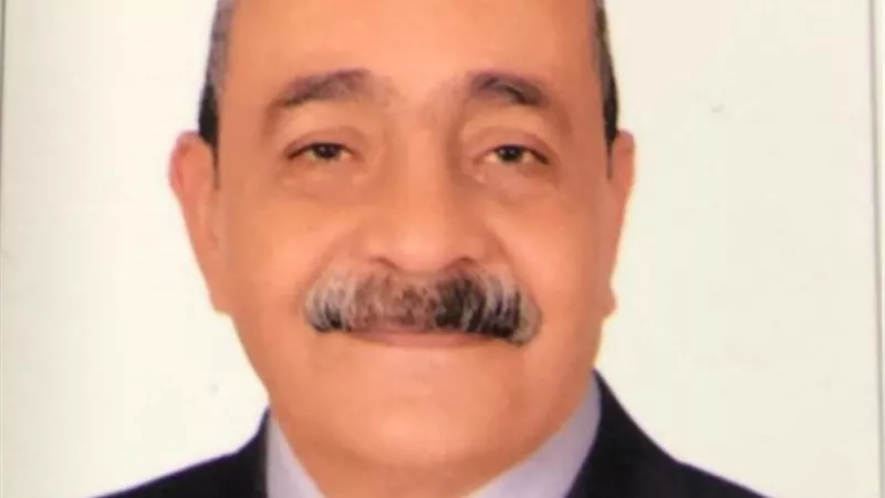 محافظ الإسماعيلية الجديد يتسلم مهام عمله رسميا