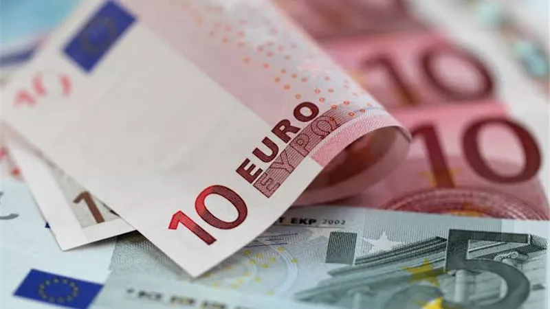 سعر اليورو اليوم السبت 30-11-2019