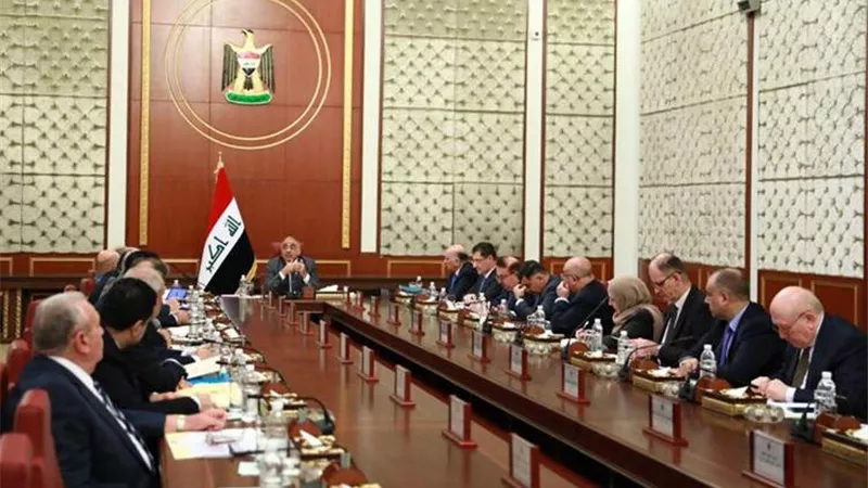 مجلس الوزراء العراقي يدعو أعضاء الحكومة إلى مواصلة عملهم إلى حين تشكيل حكومة جديدة