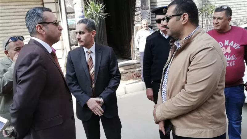 محافظ الغربية ونائبة.. فى جولة تفقدية بحديقة الأندلس وشوارع حي ثاني طنطا