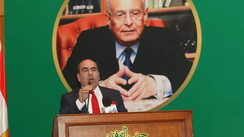 ياسر الهضيبي: إذا أخفقت الحكومة يواجهها حزب الوفد ولا يبالي