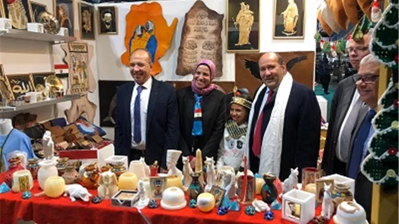 السفير المصري بايطاليا يشيد بمستوي المشاركين في معرض ارتيجيانو للحرف اليدوية