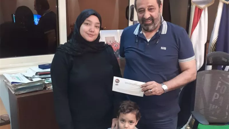 مجدى عبدالغنى يدعم اسرة علاء على