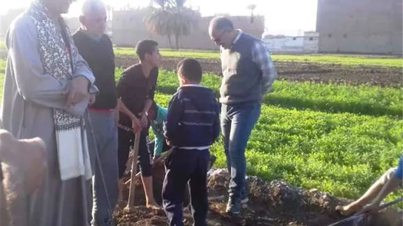 في أسيوط رؤساء قرى ومراكز على خط المواجهة اليومية مع مخالفات البناء بالصور