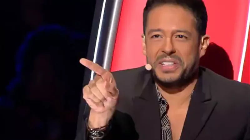 محمد حماقي يوجه رسالة الى ابنته من داخل مسرح مصر