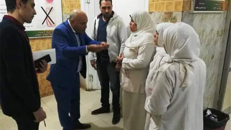 إحالة طبيب للتحقيق تغيب عن النوبتجيه بالواسطى