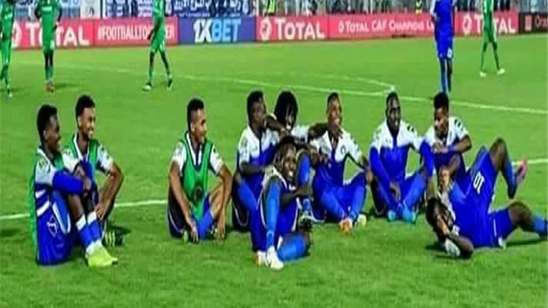 الهلال السودانى يجهز 5 لاعبين لموقعة الأهلي
