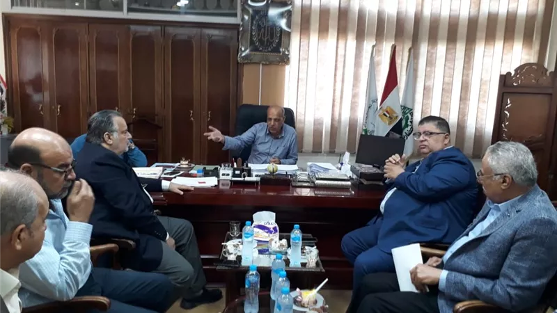 رئيس جهاز دمياط الجديدة يلتقي ممثلي جمعية المستثمرين لعرض الفرص الاستثمارية بالمدينة
