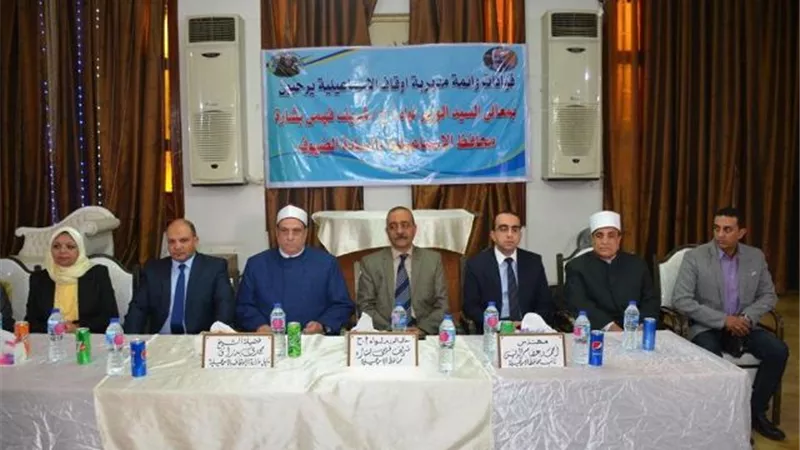 محافظ الإسماعيلية يلتقي ائمة وقيادات الأوقاف..صور