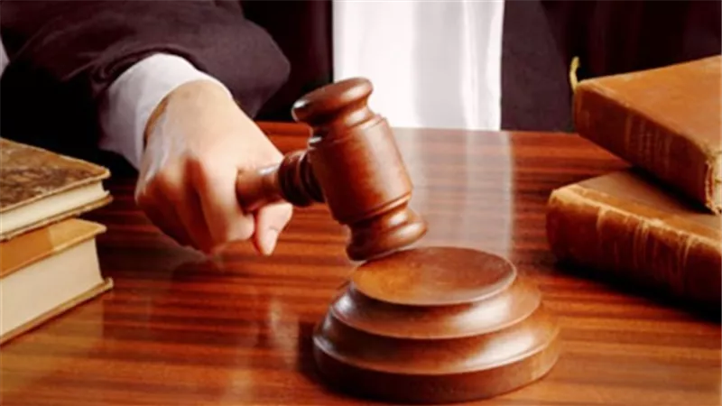 الحبس 3 سنوات لعامل بنويبع لتعاطيه الحشيش