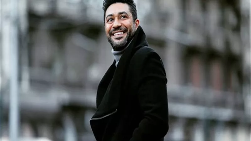 شاهد.. محمد عز في كواليس 