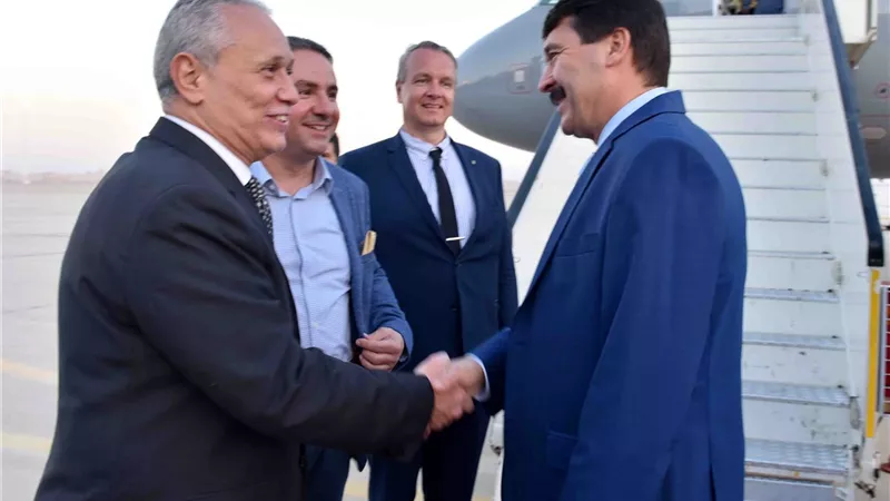 رئيس المجر يختتم زيارته للأقصر
