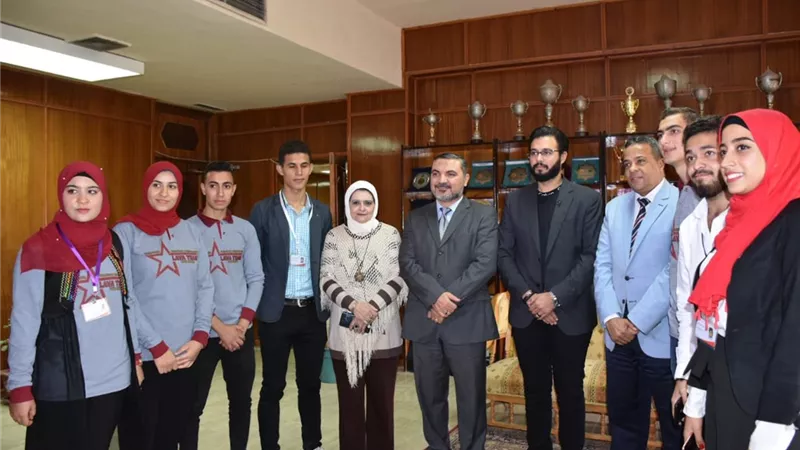 ندوة بجامعة السادات بعنوان كيف تبدأ حياتك كطبيب بيطري