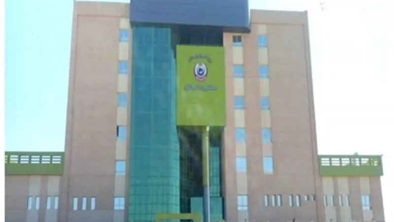 بدء العد التنازلى لإفتتاح أضخم صرح طبى بإسنا جنوب الأقصر