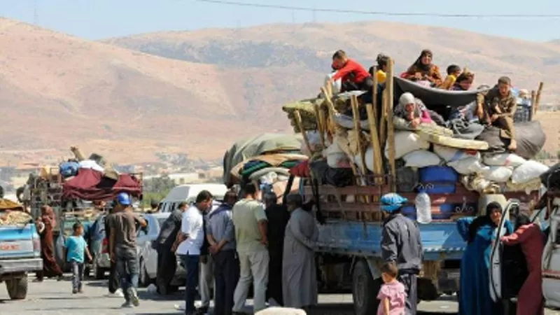 العائلات السورية المُهجرة تعود من لبنان الى وطنها