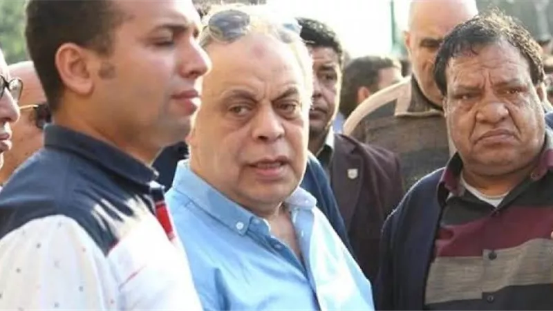 نقيب الممثلين يقدم واجب العزاء فى الراحل شعبان عبد الرحيم.. صور