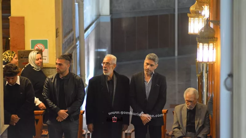 بدء توافد نجوم الفن على عزاء زوجة الفنان عبد الرحمن أبو زهرة